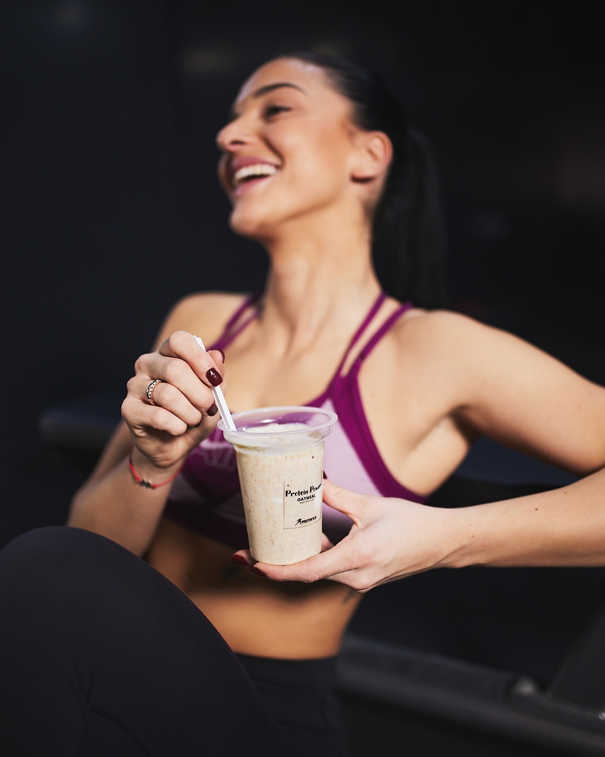 Oatmeal powered by proteini.si