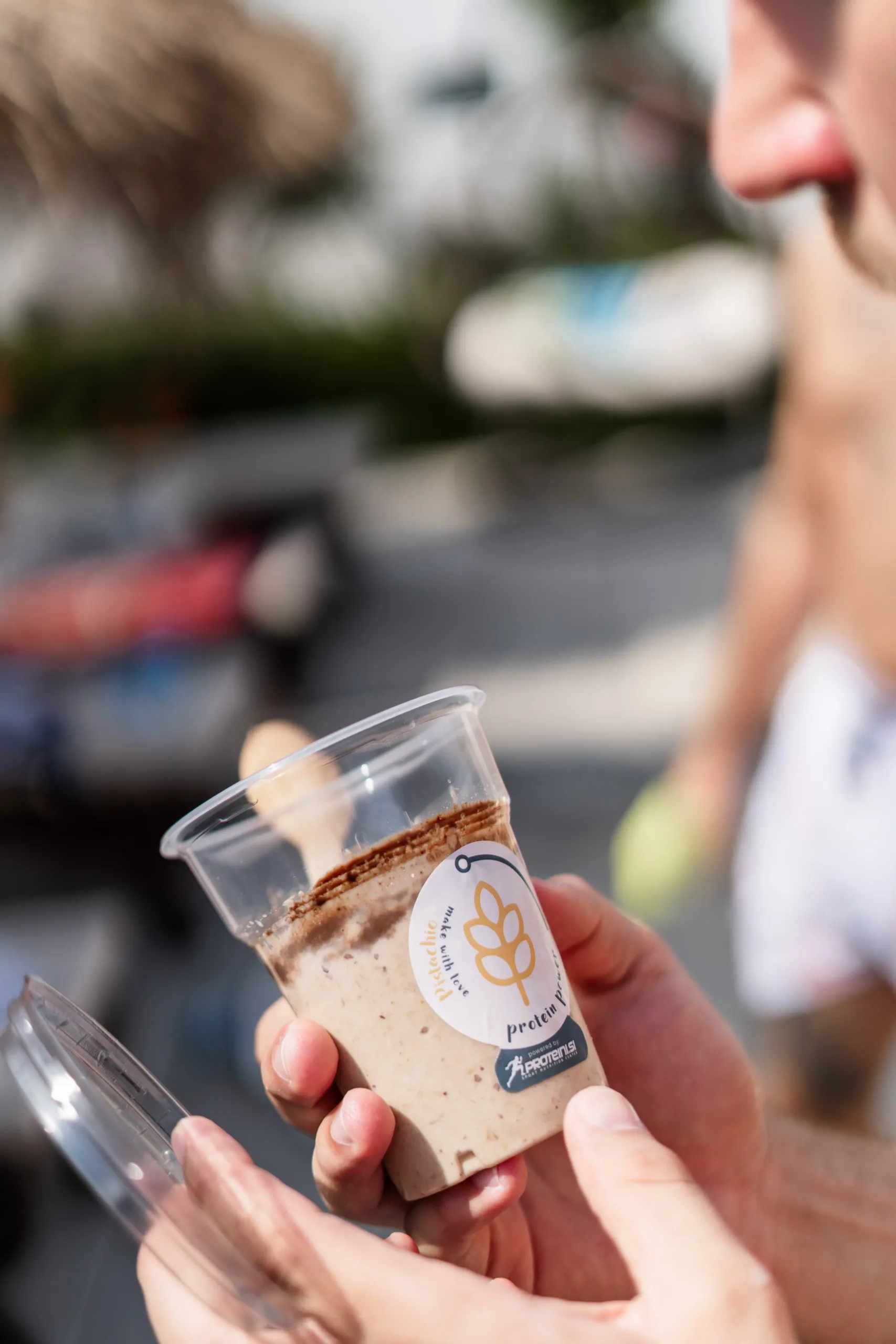 Oatmeal powered by proteini.si